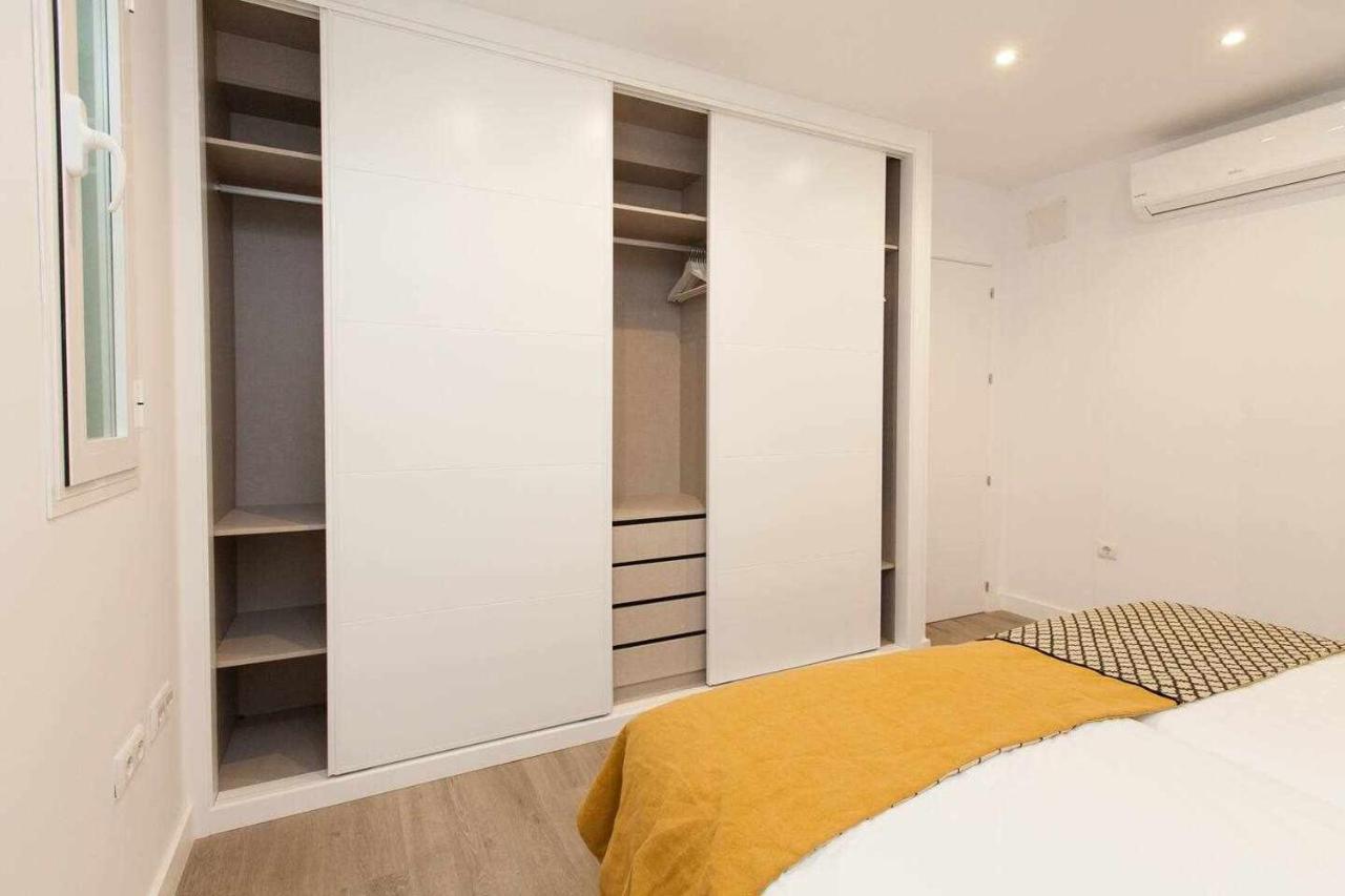 Isg Apartments Downtown Family Haven Free Parking Spot Sevilla Eksteriør bilde