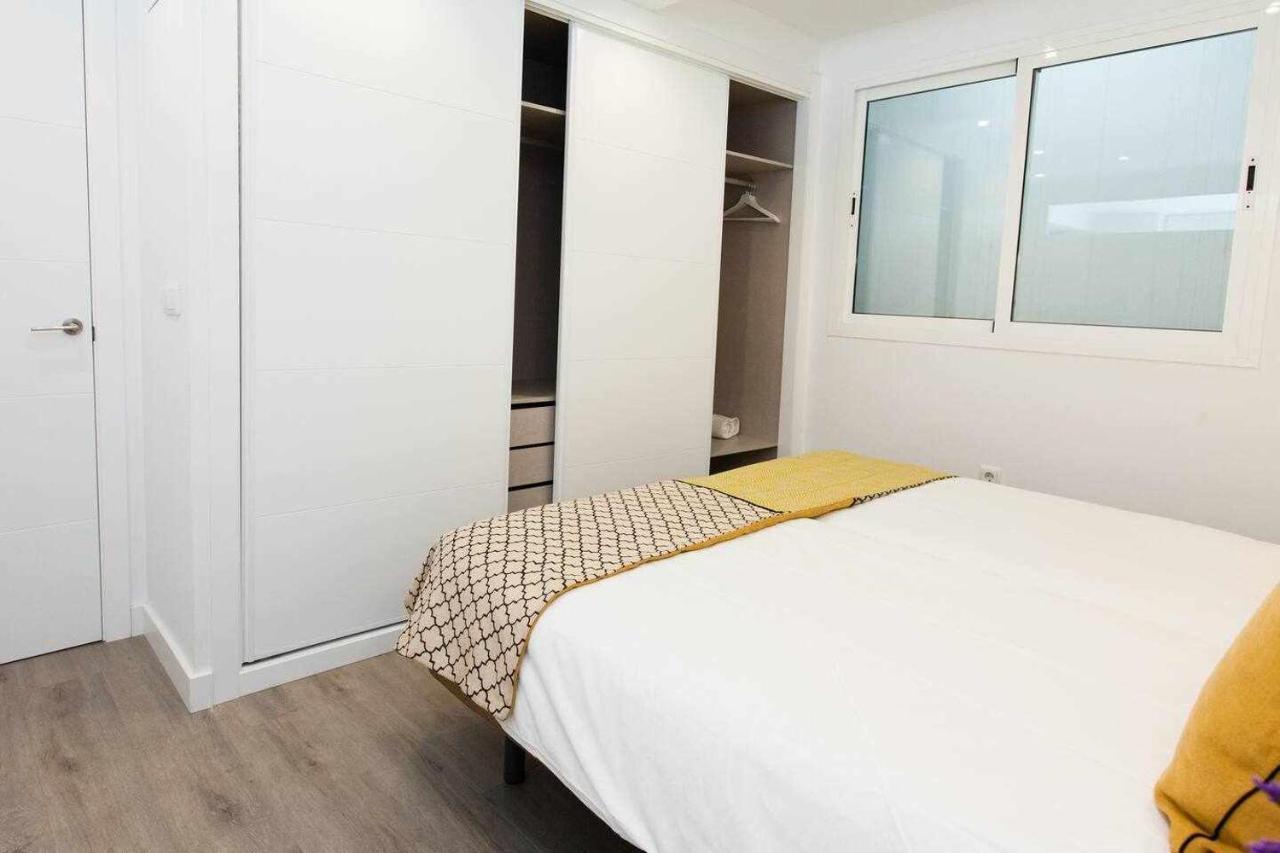 Isg Apartments Downtown Family Haven Free Parking Spot Sevilla Eksteriør bilde